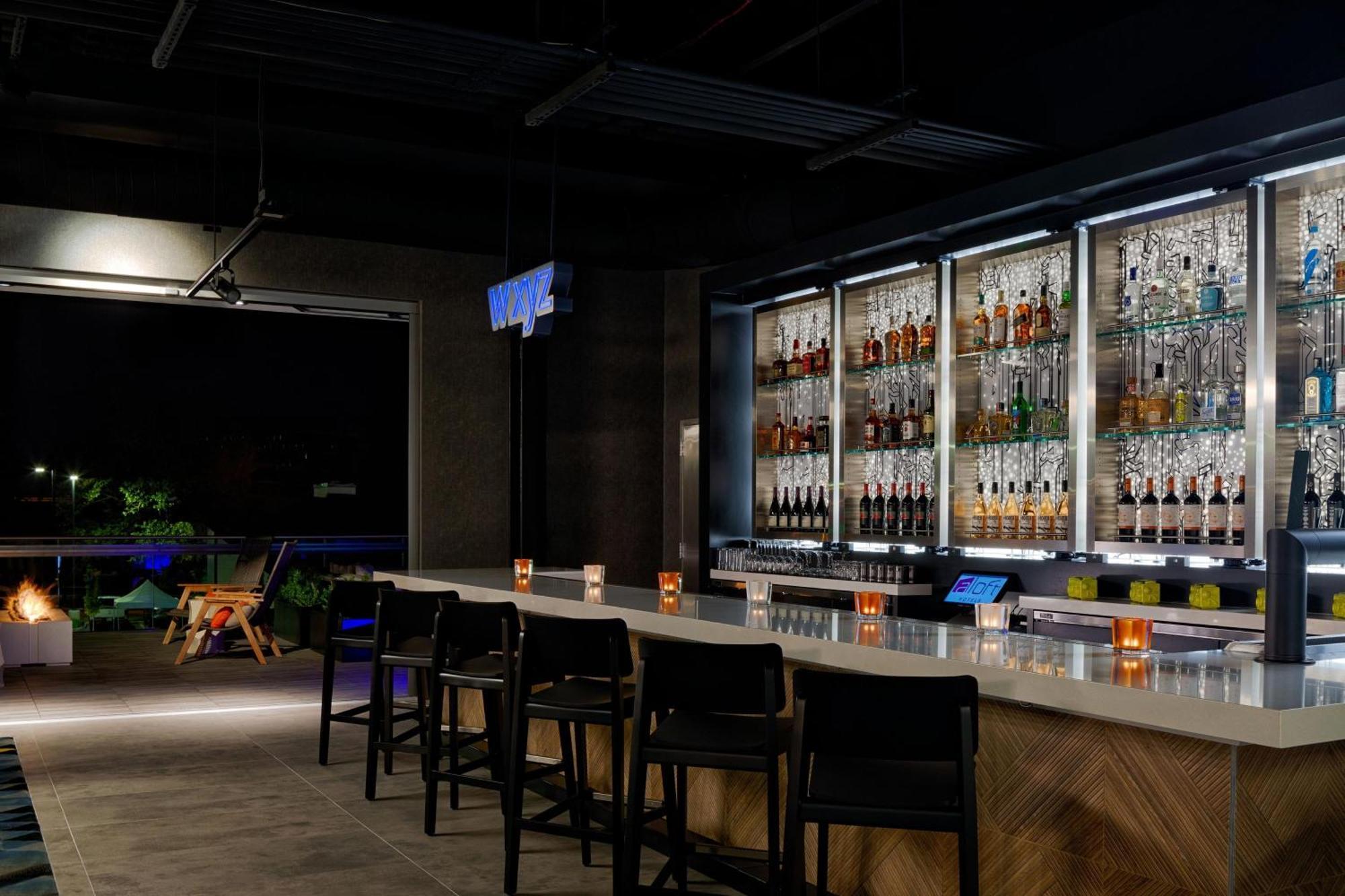 Aloft Columbus Hotel Екстериор снимка
